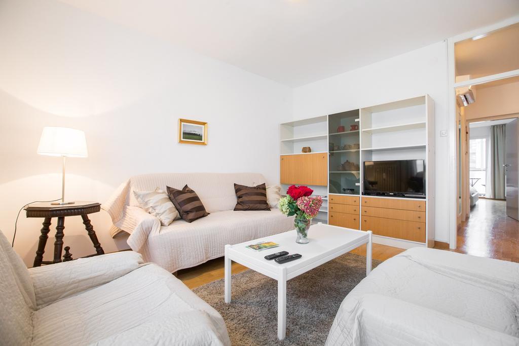 Apartman Kris Zagrzeb Zewnętrze zdjęcie