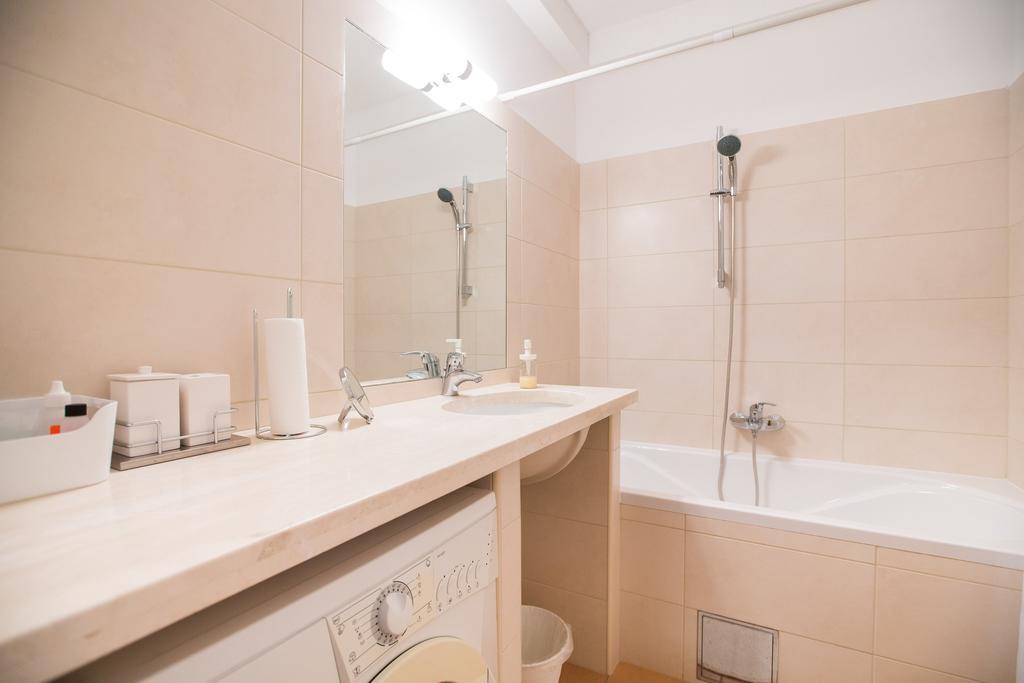 Apartman Kris Zagrzeb Zewnętrze zdjęcie