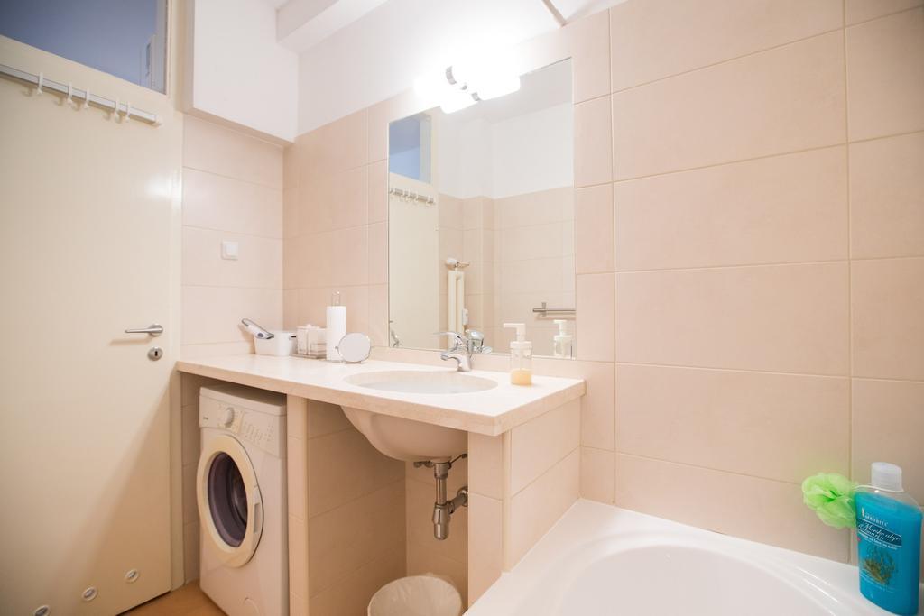 Apartman Kris Zagrzeb Zewnętrze zdjęcie